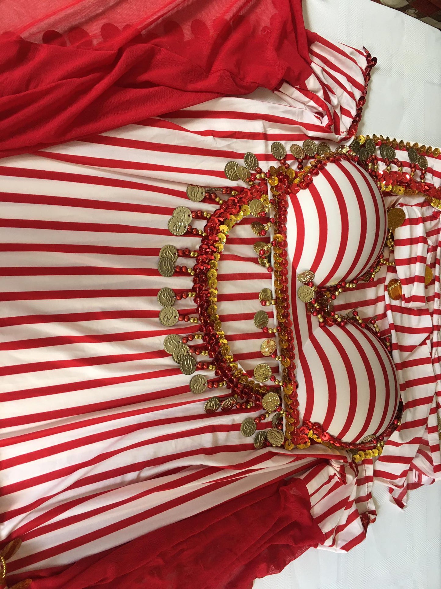 Stunning white-red belly dance dress with bra and hip scarf, Handmade beaded dance set, بدلة رقص شرقى مصرى