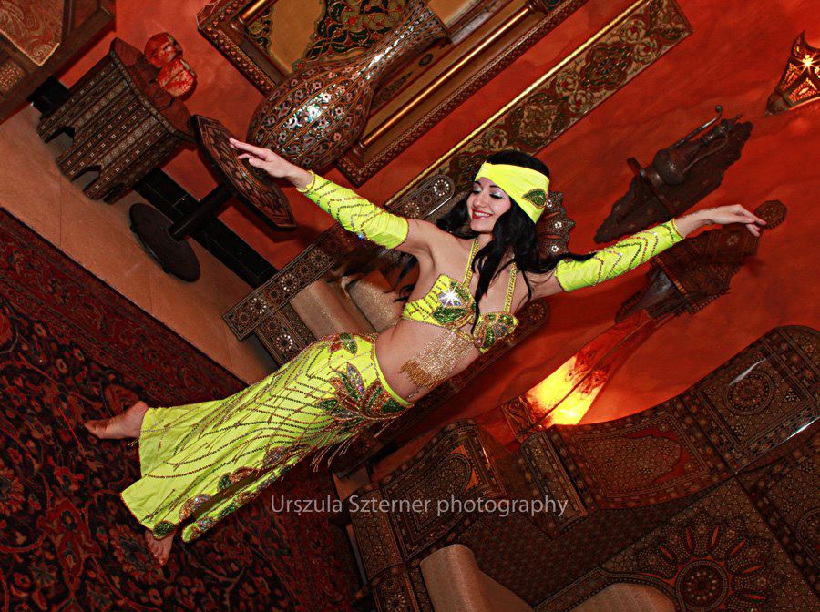 Vibrant Lime yellow Professional belly dance costume/ Colourful sequined authentic Egyptian dance skirt and bra outfit