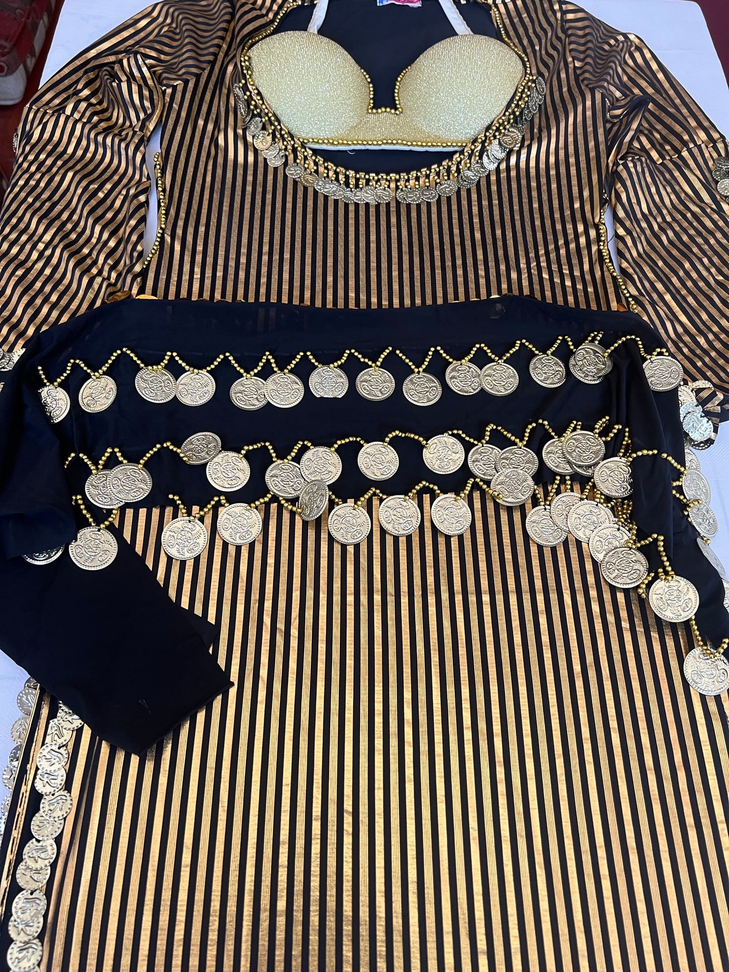 Egyptian Oriental Belly Dance Dress – Includes Bra & Scarf, Stunning Belly dance outfit