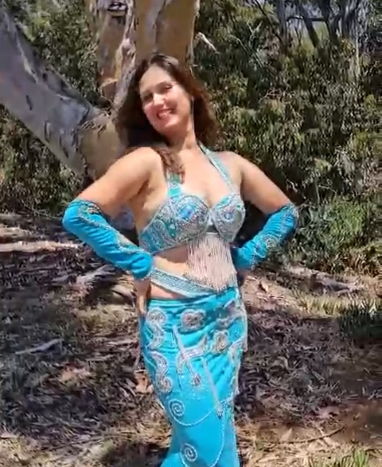 Stunning Turquoise Blue Egyptian Belly Dance Costume, Custom-Made belly dance Dress, Handmade embroidery oriental outfit, Tribal dance skirt & Bra, Gypsy dance