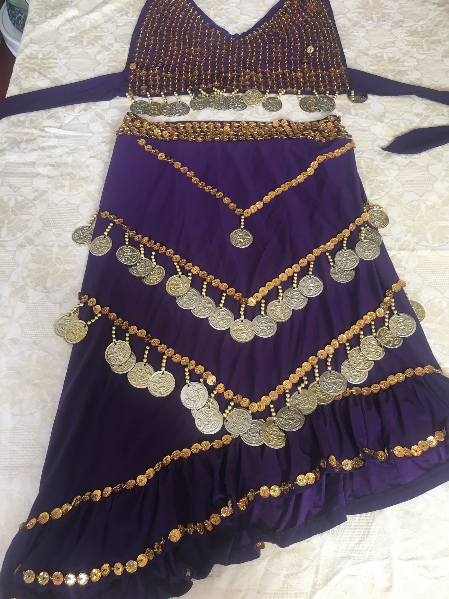 Egyptian sexy belly dance outfit, Handmade beaded Women dancing embellished Top and skirt بدلة رقص شرقى