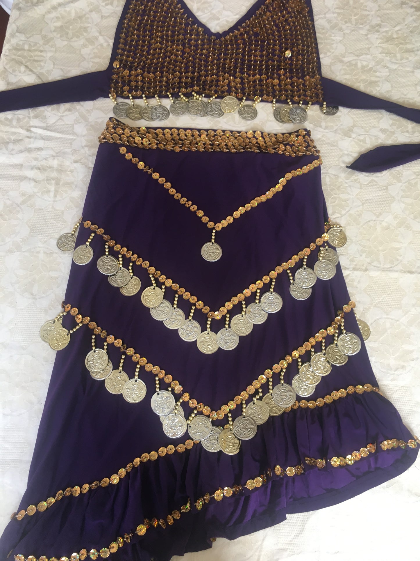 Egyptian sexy belly dance outfit, Handmade beaded Women dancing embellished Top and skirt بدلة رقص شرقى