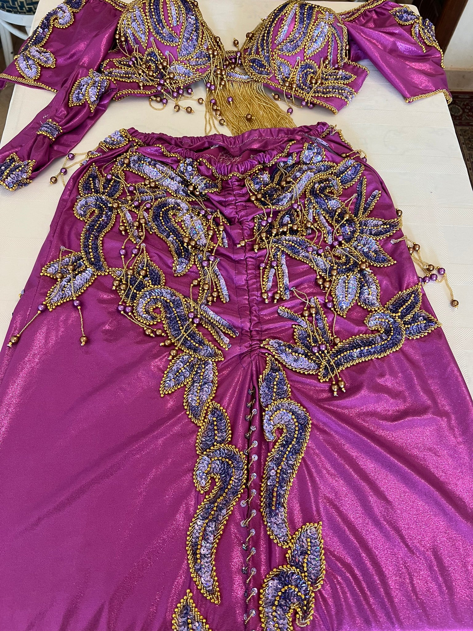 Shiny Vibrant Purple Professional Belly dance costume with short sleeves/ Handmade embellished dancing Outfit