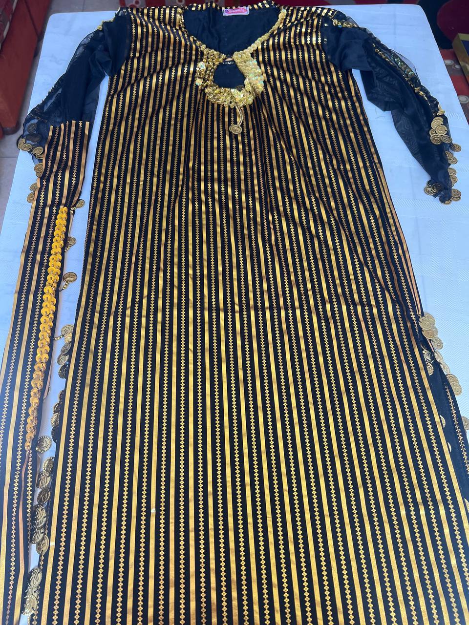 Neues ägyptisches Bauchtanzkleid, Galabia für orientalischen Tanz im Fallahi-Stil, handgefertigt