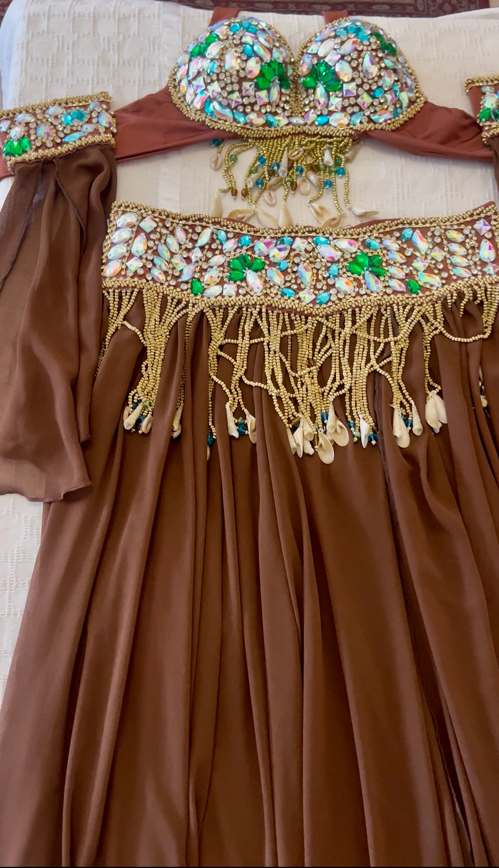 Professional Belly Dance Costume/ elegant Bronze Stage dancing Belt and Bra Set
