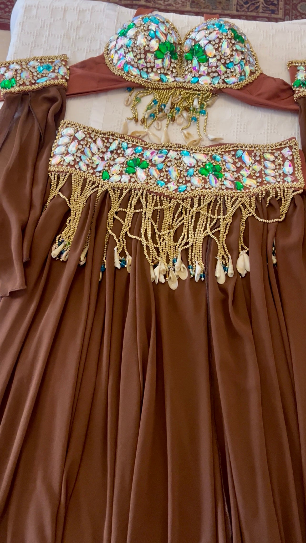 Professional Belly Dance Costume/ elegant Bronze Stage dancing Belt and Bra Set