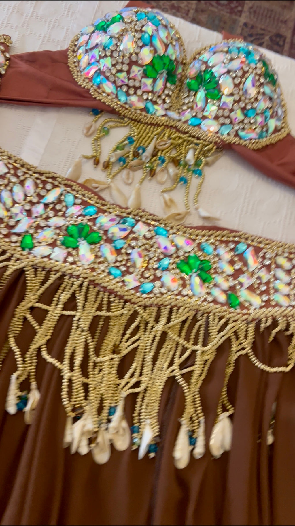 Professional Belly Dance Costume/ elegant Bronze Stage dancing Belt and Bra Set