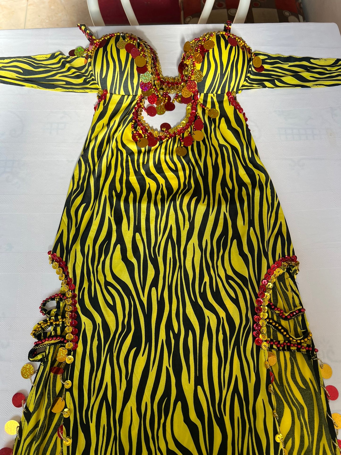Egyptian handmade embellished belly dance costume, belly dance outfit with bra بدلة رقص