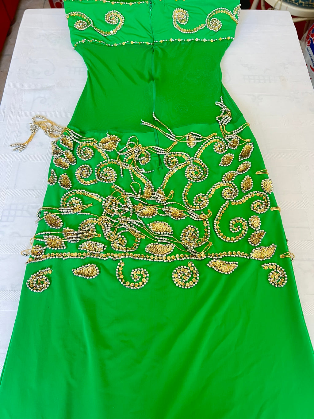 Ägyptisches professionelles Bauchtanzkleid, orientalisches Tanzoutfit mit Arm- und Kopfteilen, handgenäht, auf Bestellung für jede Größe gefertigt.