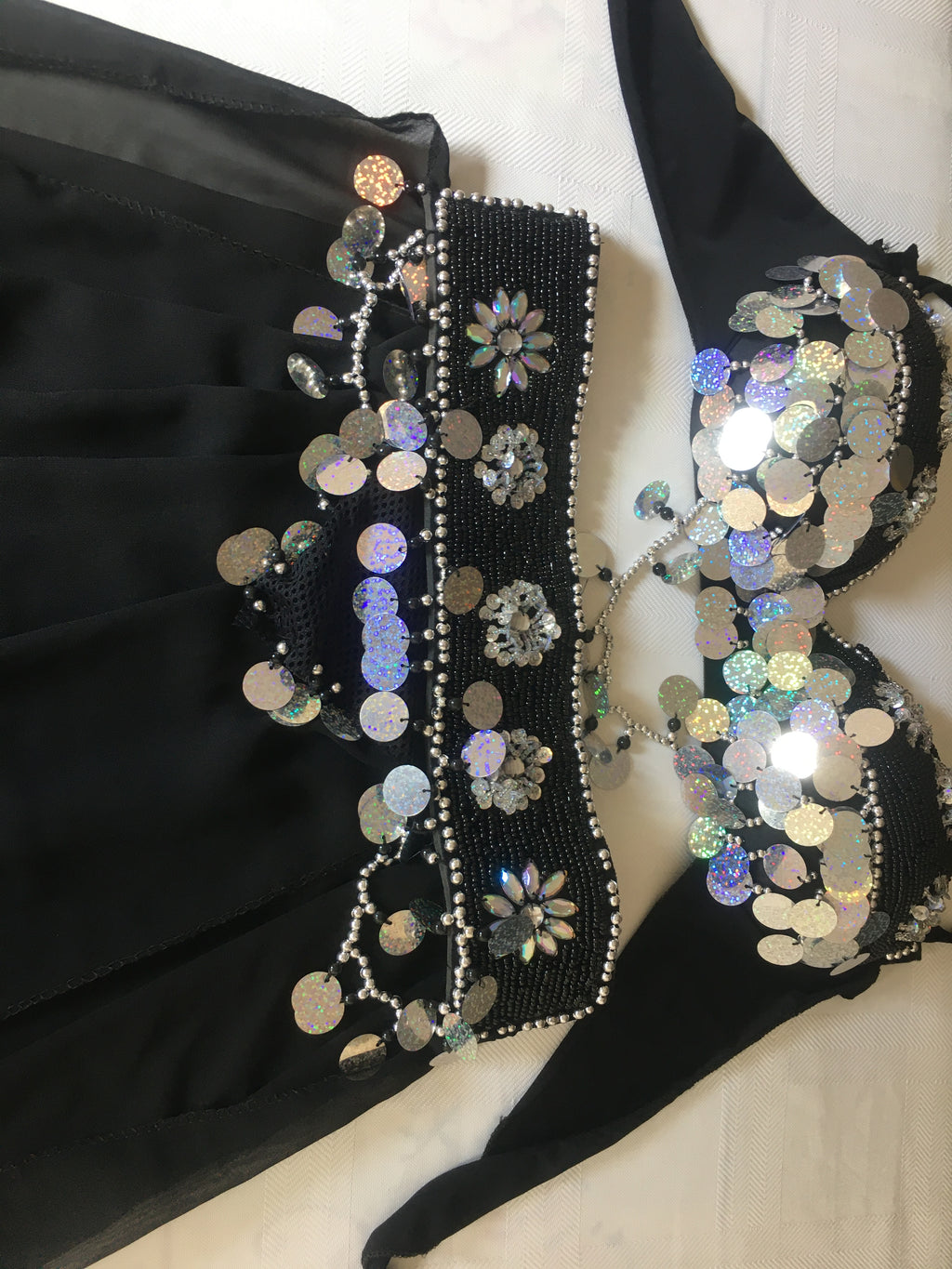 Ägyptisches sexy Bauchtanzkostüm, handgemachtes Bauchtanzkleid, Gürtel, Rock, Schal