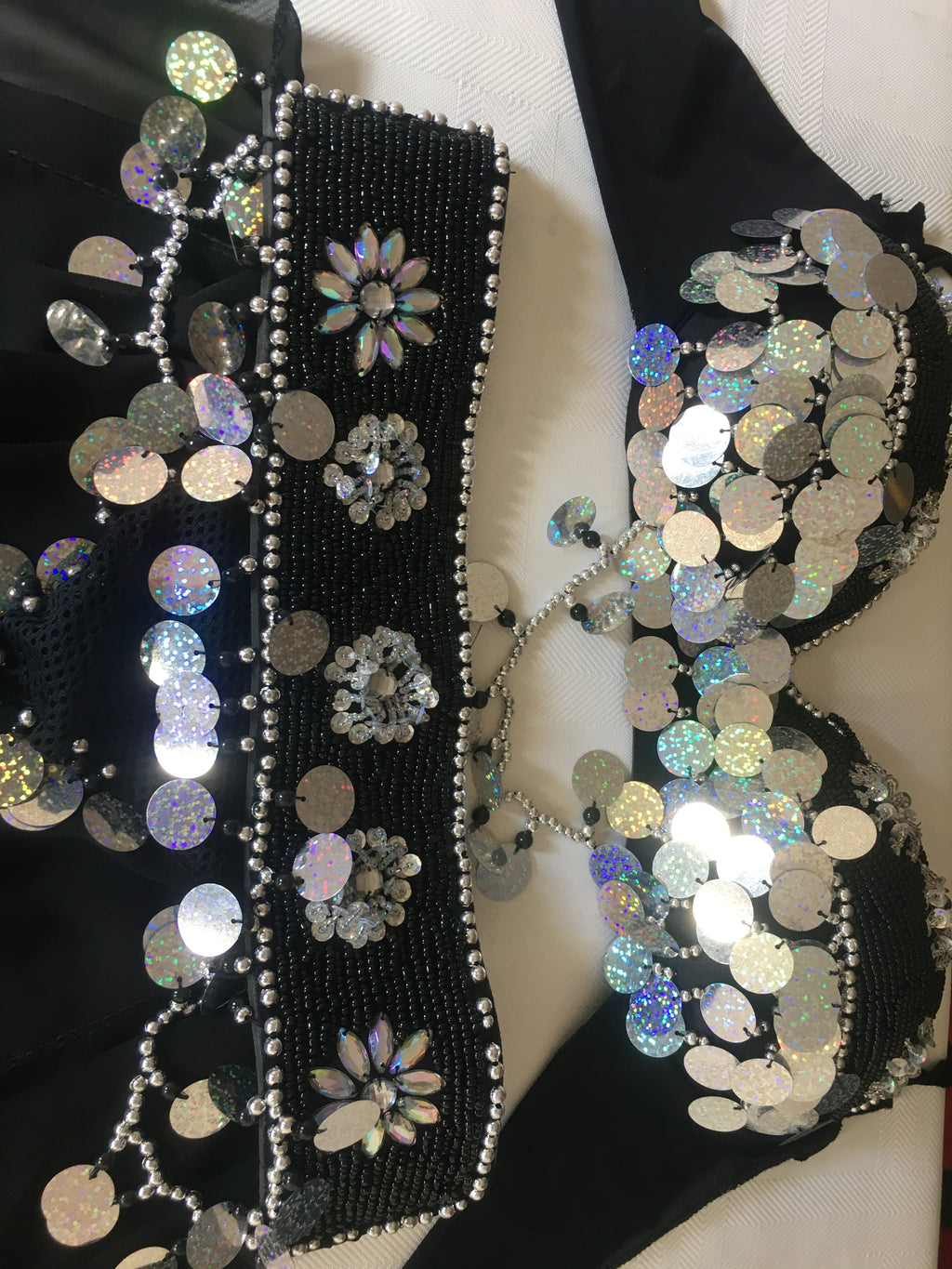 Ägyptisches sexy Bauchtanzkostüm, handgemachtes Bauchtanzkleid, Gürtel, Rock, Schal