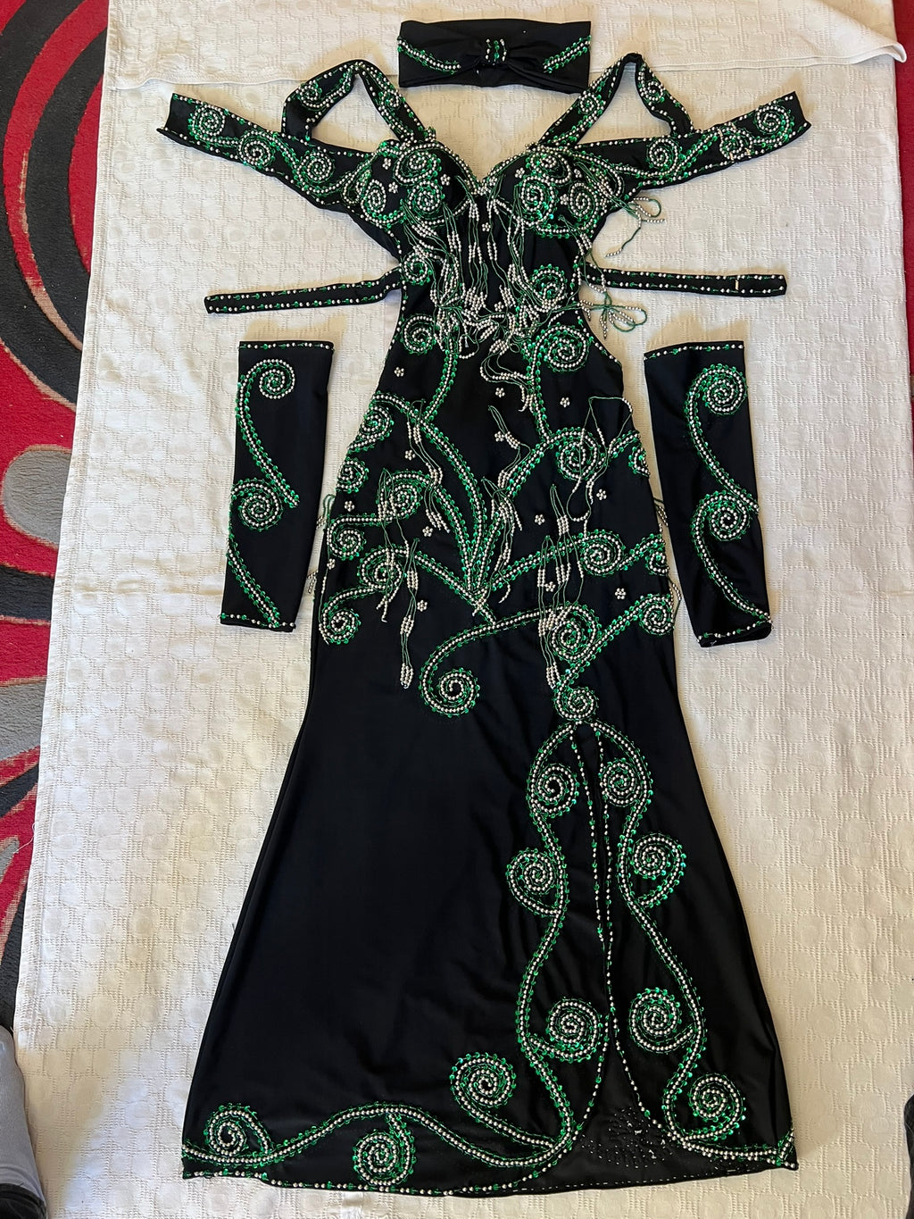 Handmade Belly Dance Costume – Elegant One-Piece Dress with Arm Accessories & Headpiece, Intricately Embellished Ensemble