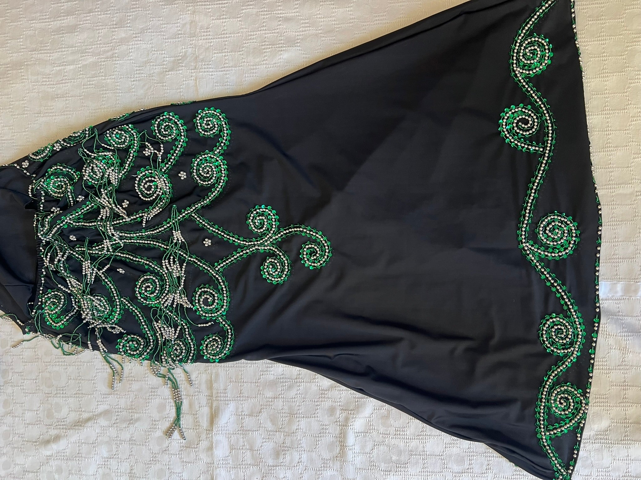 Handmade Belly Dance Costume – Elegant One-Piece Dress with Arm Accessories & Headpiece, Intricately Embellished Ensemble
