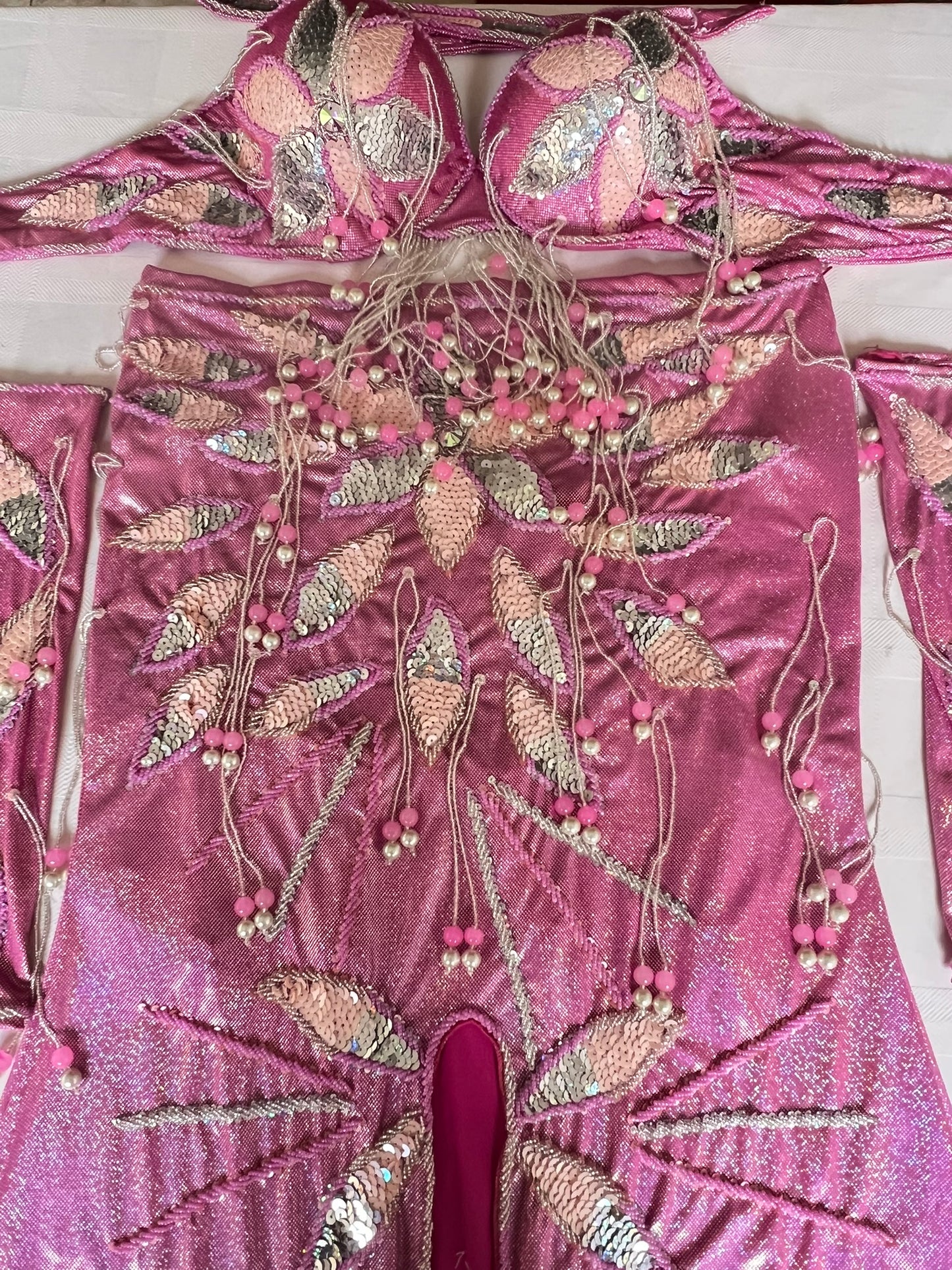 Authentic Egyptian Professional Belly dance costume / Hot shiny pink Handmade embellished belly dancer skirt and bra outfit/ Made to order dancing ensemble