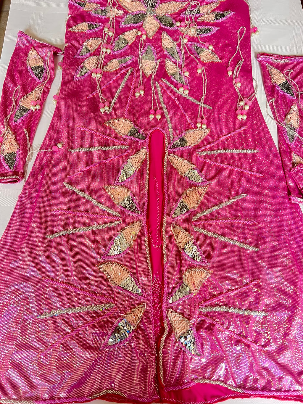 Authentic Egyptian Professional Belly dance costume / Hot shiny pink Handmade embellished belly dancer skirt and bra outfit