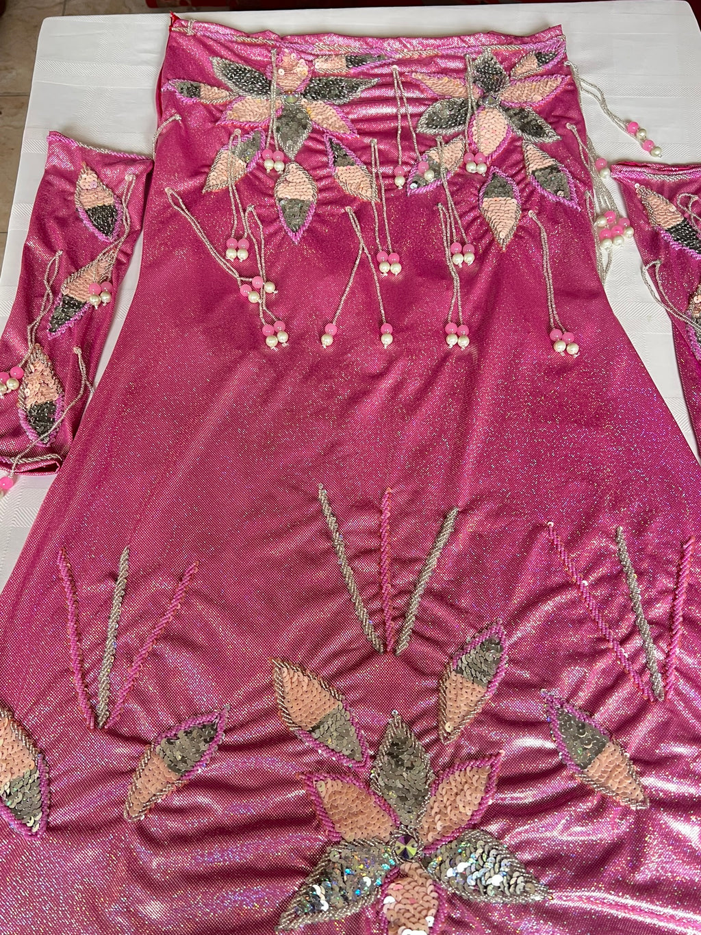 Authentic Egyptian Professional Belly dance costume / Hot shiny pink Handmade embellished belly dancer skirt and bra outfit