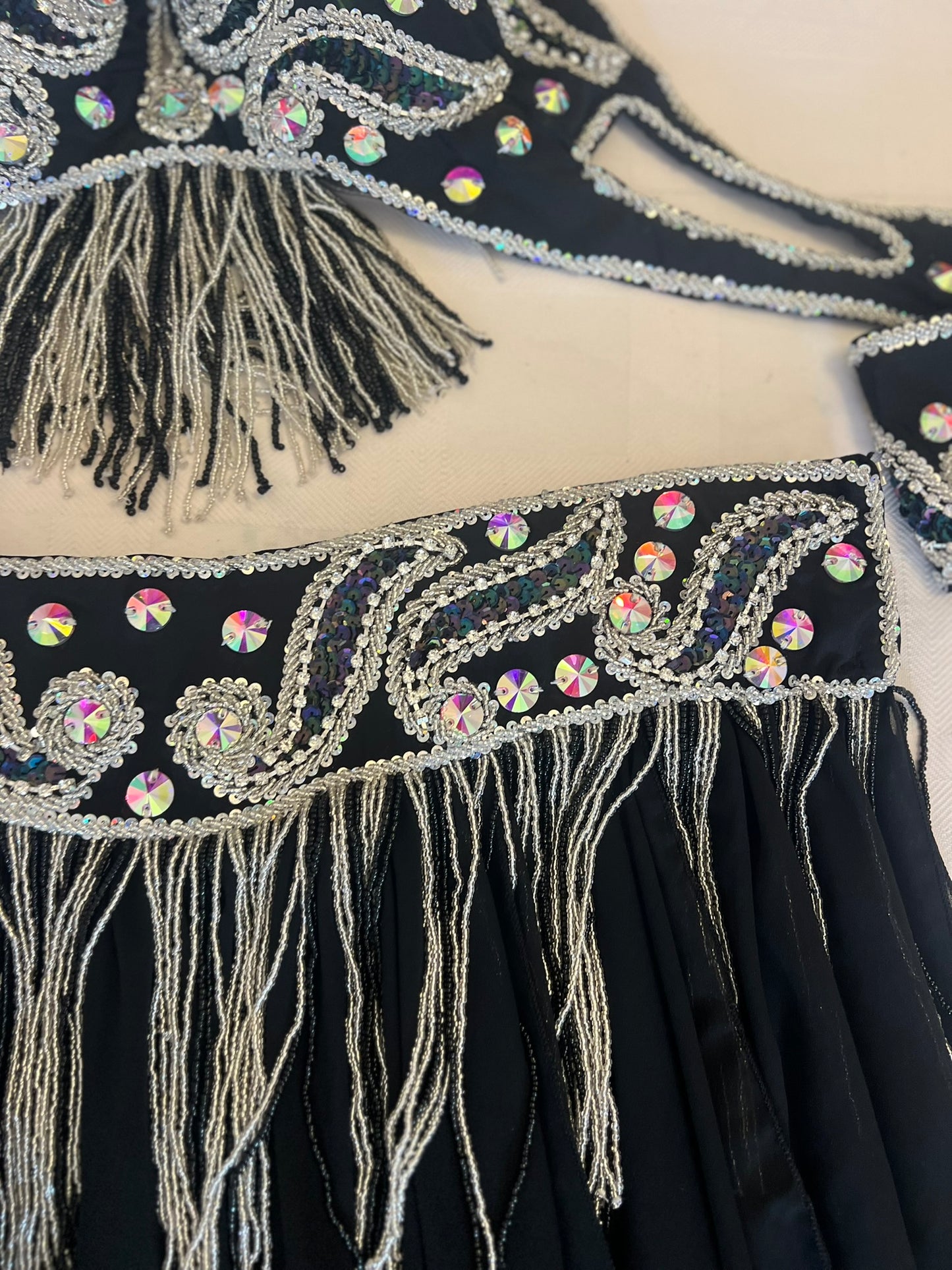 Professional belly dance costume/ Luxurious handmade belly dancer outfit