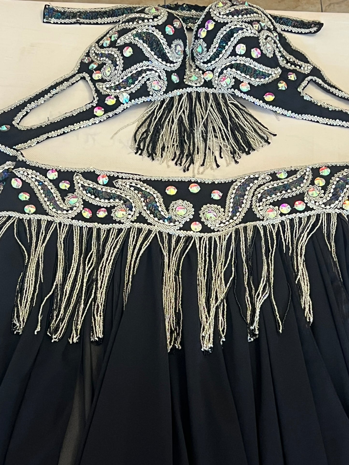 Professional belly dance costume/ Luxurious handmade belly dancer outfit