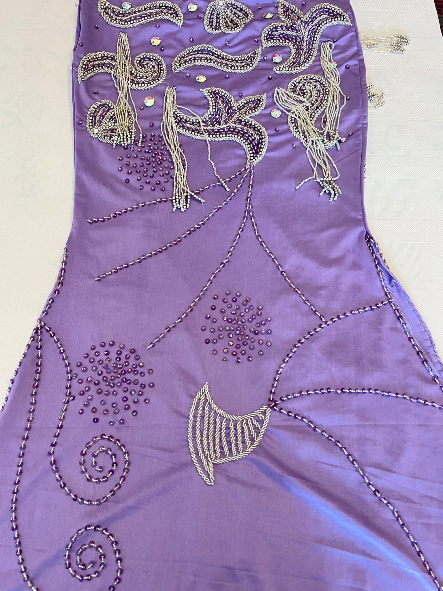 Lavender Purple Professional belly dance costume/ Handmade embellished Belly dancer skirt and bra outfit
