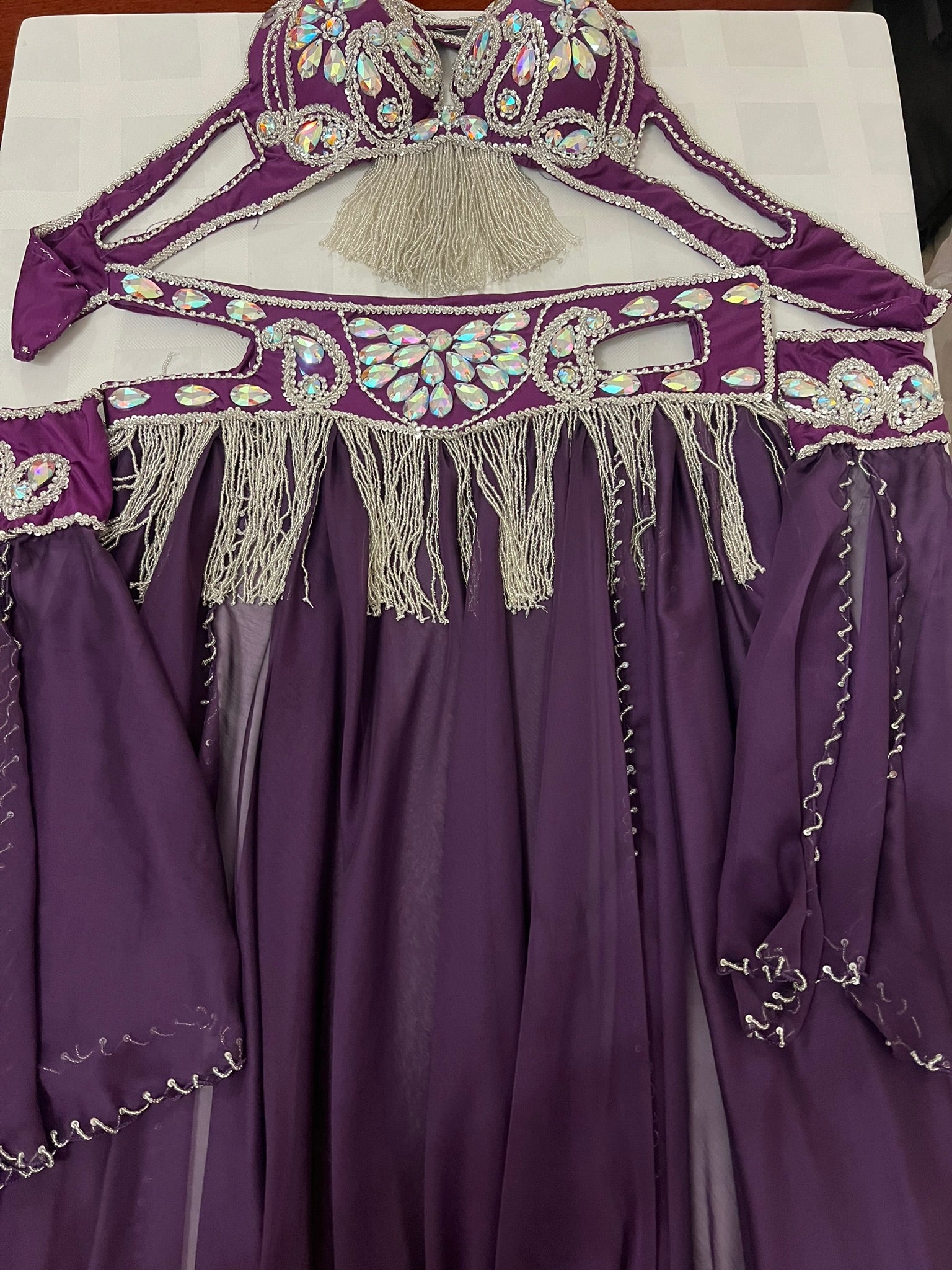 Luxurious premium quality elegant purple Professional belly dance costume/ custom-made