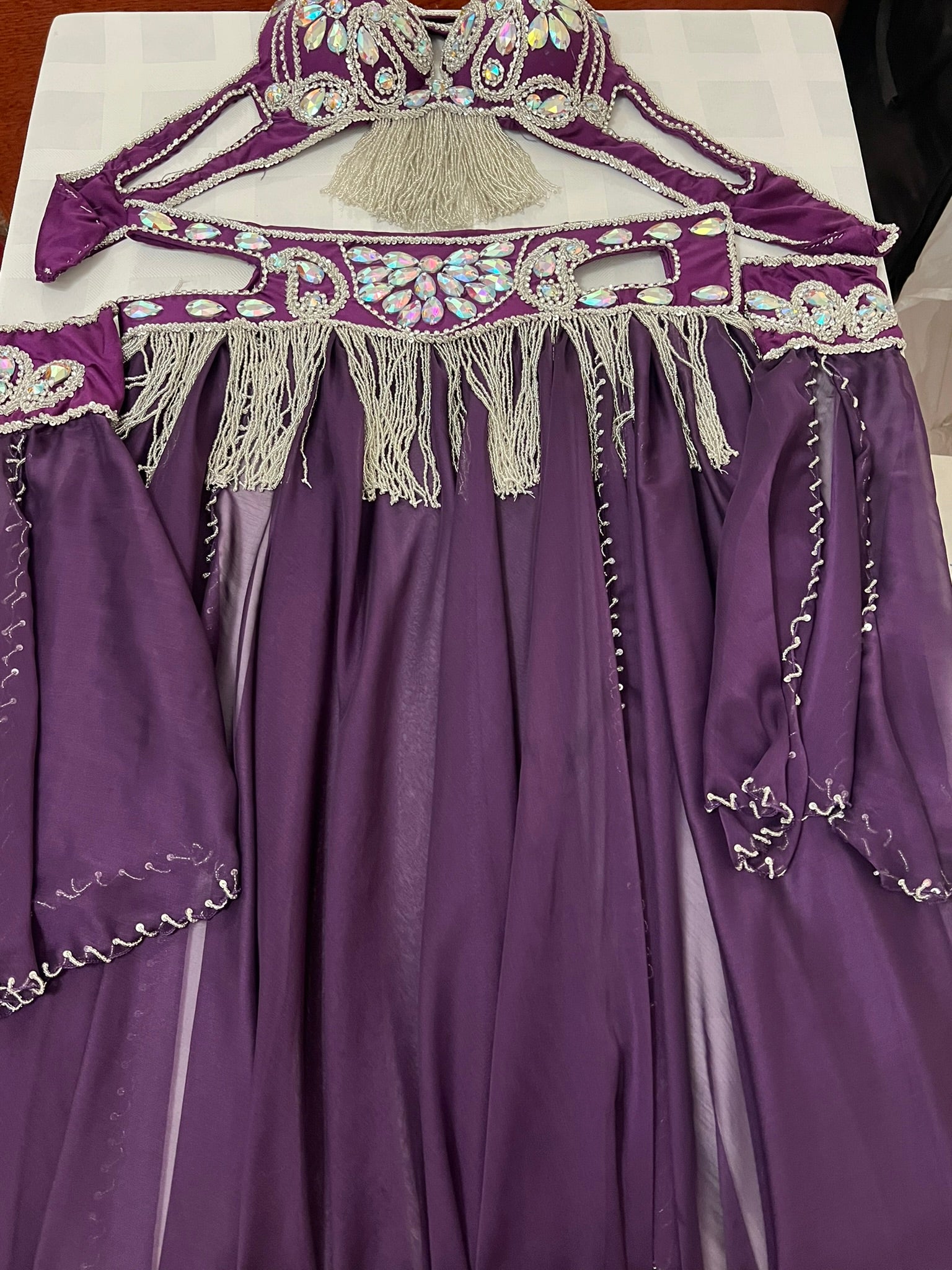 Luxurious premium quality elegant purple Professional belly dance costume/ custom-made
