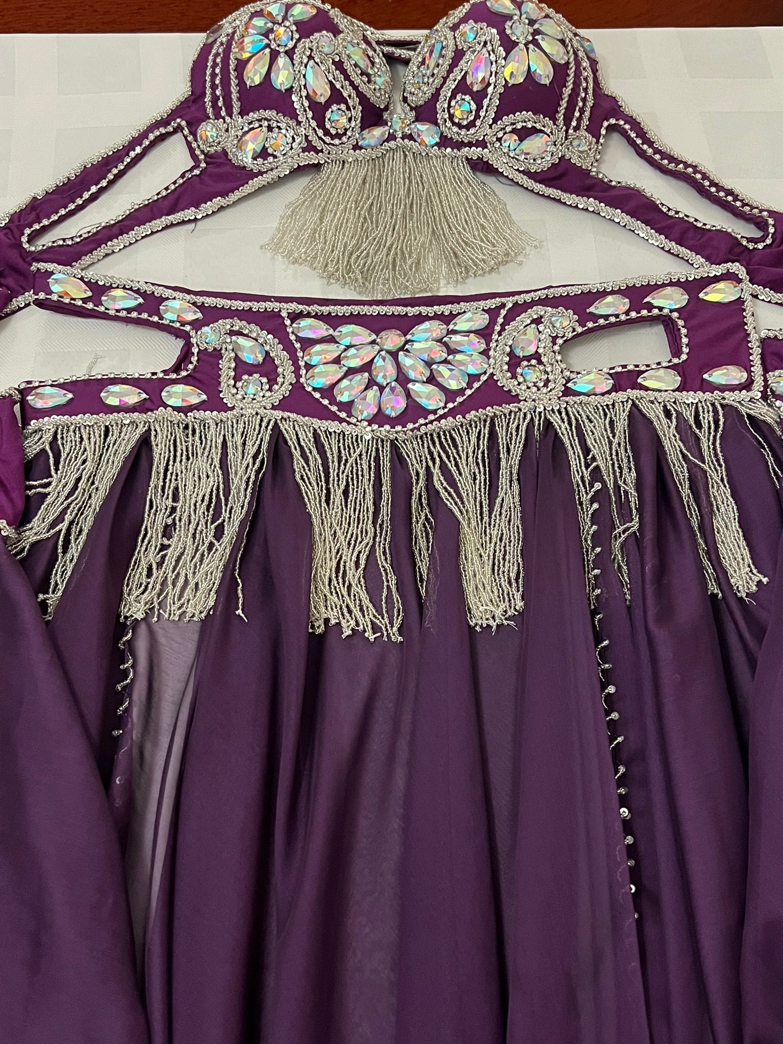 Luxurious premium quality elegant purple Professional belly dance costume/ custom-made