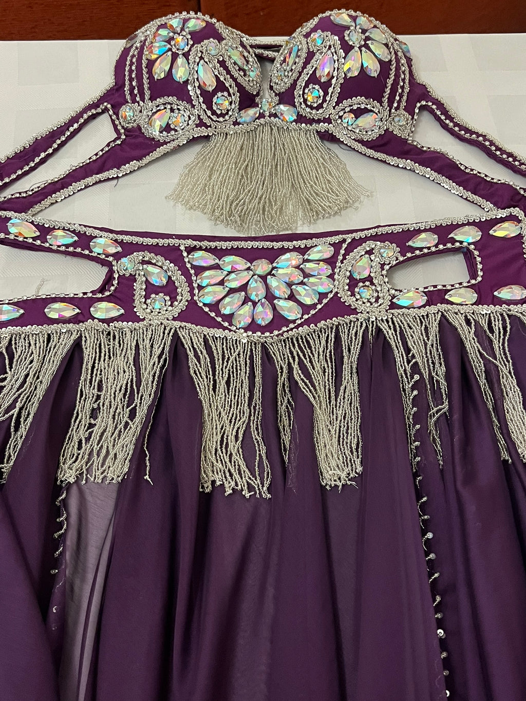 Luxurious premium quality elegant purple Professional belly dance costume/ custom-made
