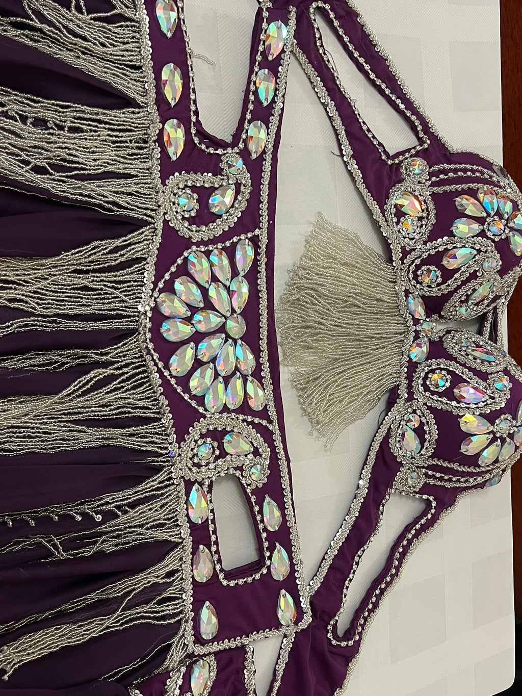 Luxurious premium quality elegant purple Professional belly dance costume/ custom-made