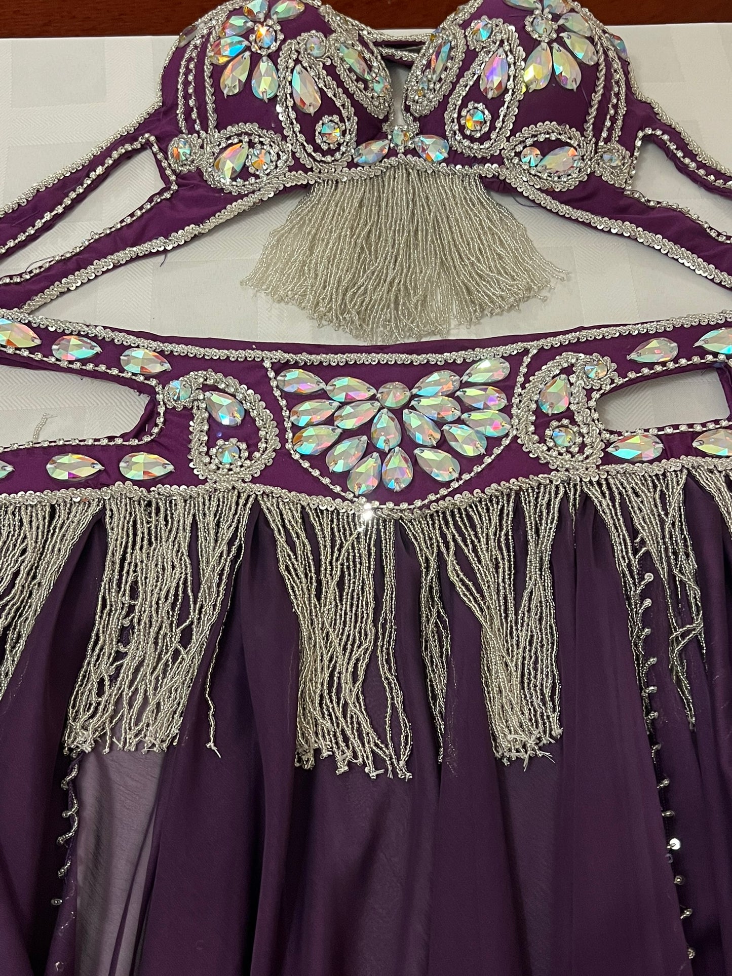 Luxurious premium quality elegant purple Professional belly dance costume/ custom-made