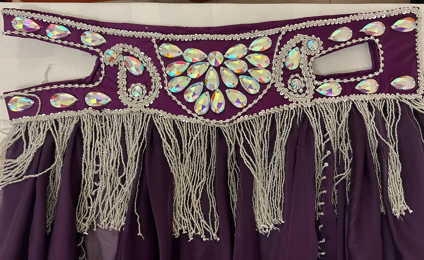Luxurious premium quality elegant purple Professional belly dance costume/ custom-made