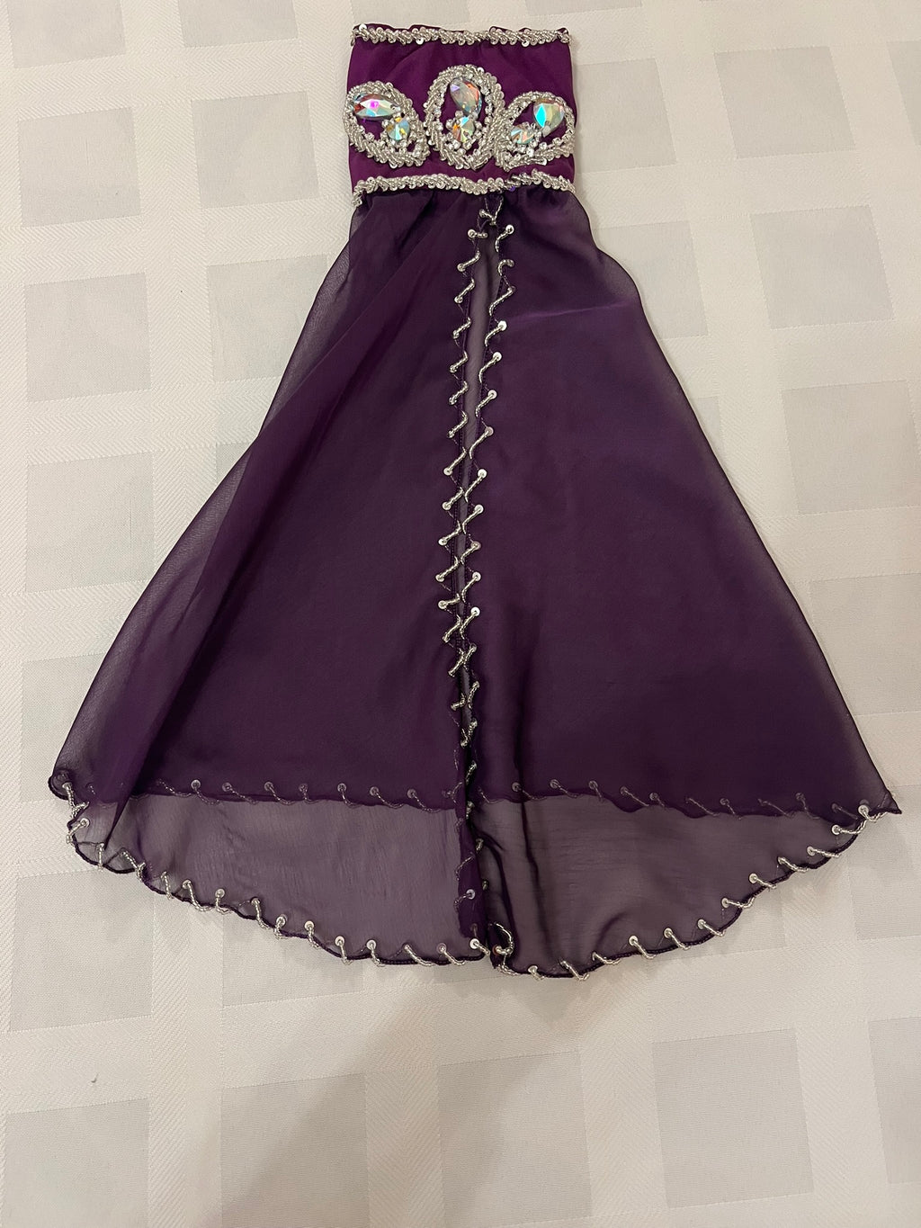 Luxurious premium quality elegant purple Professional belly dance costume/ custom-made