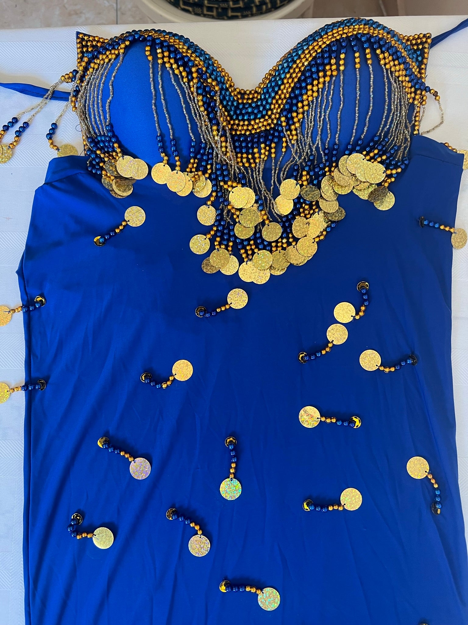 Ägyptisches Sexy Bauchtanzkostüm, handgemachtes besticktes Bauchtanzkleid in Einheitsgröße 