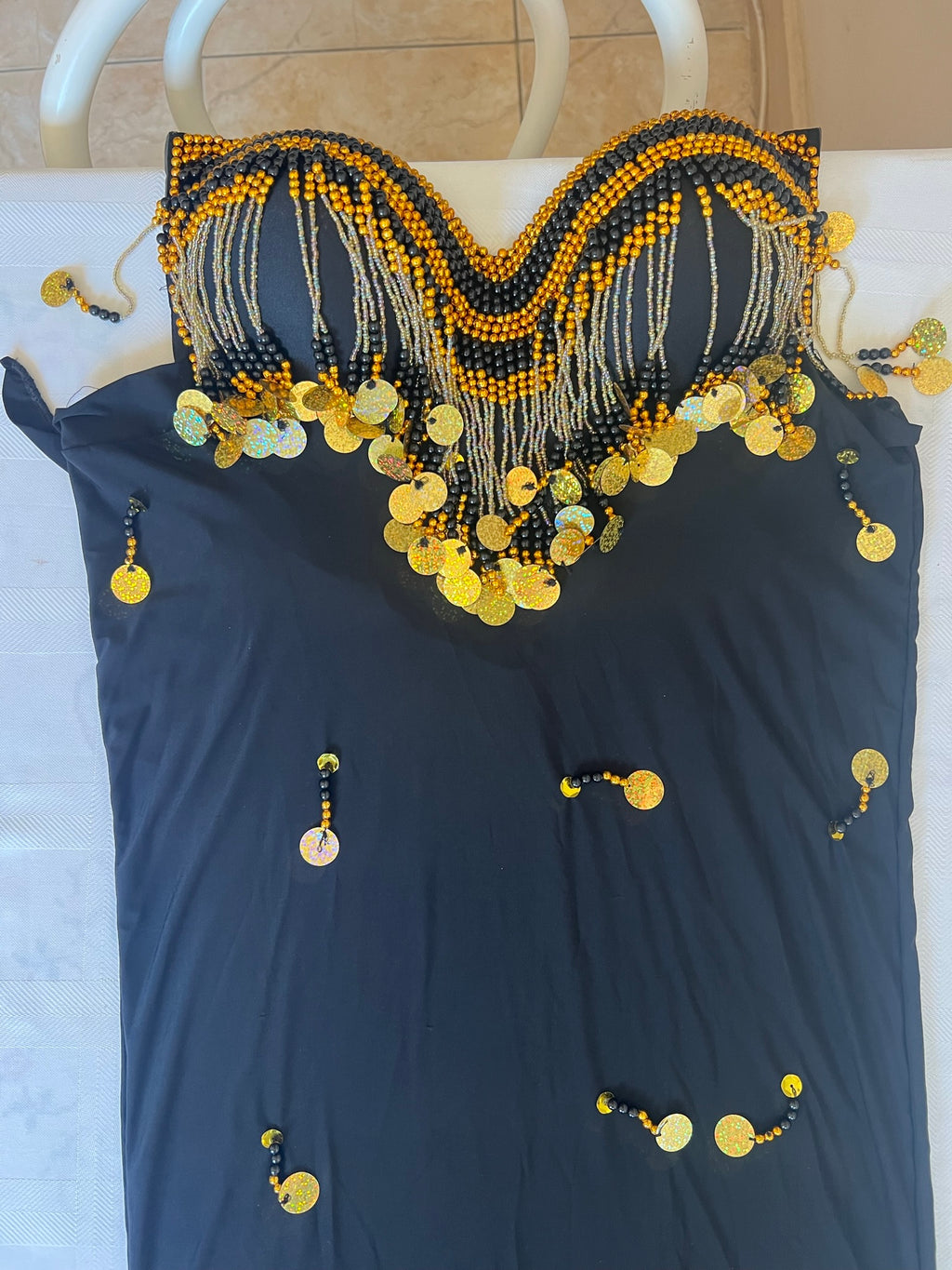 Ägyptisches Sexy Bauchtanzkostüm, handgemachtes besticktes Bauchtanzkleid in Einheitsgröße 