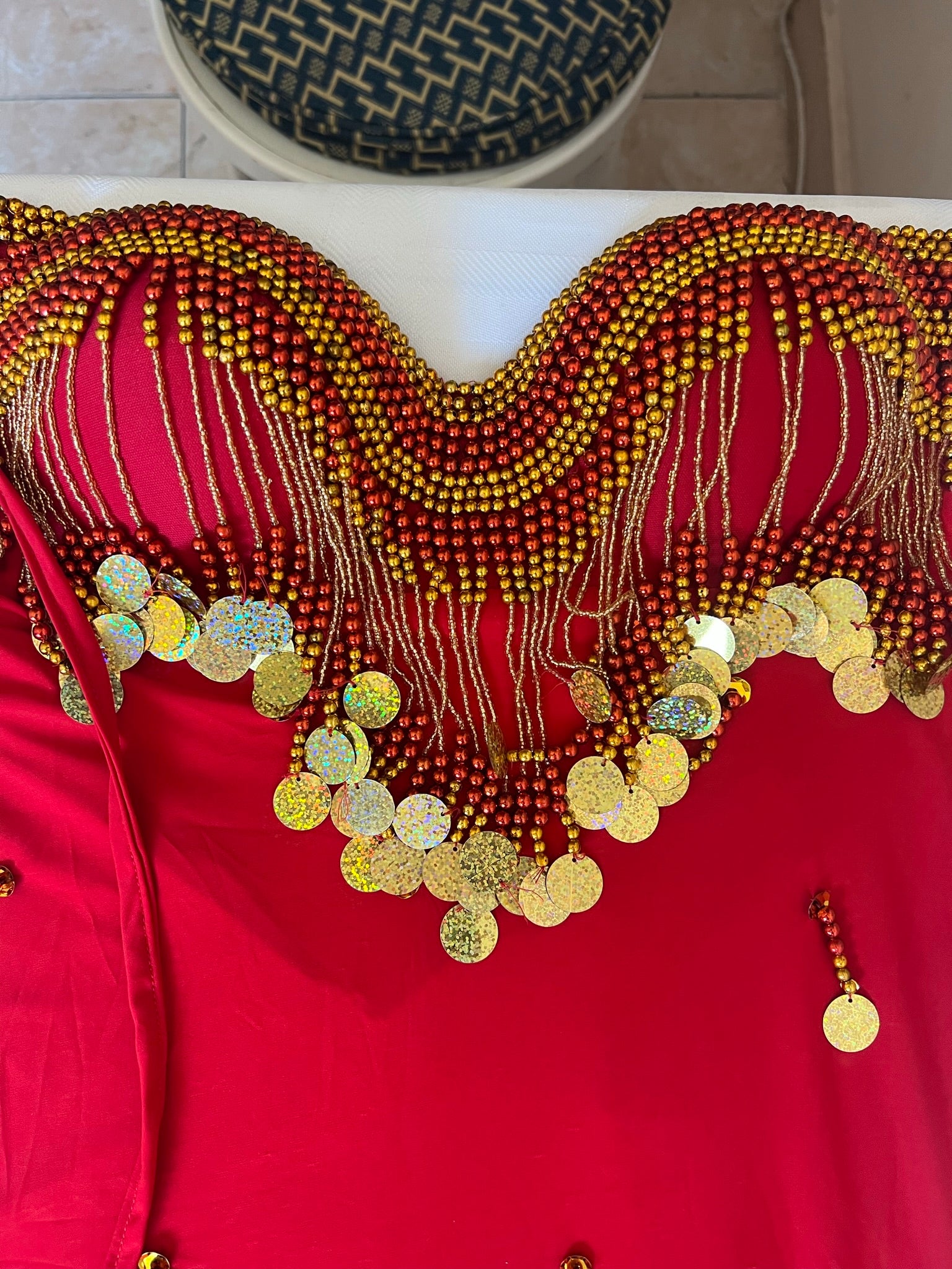 Ägyptisches Sexy Bauchtanzkostüm, handgemachtes besticktes Bauchtanzkleid in Einheitsgröße 