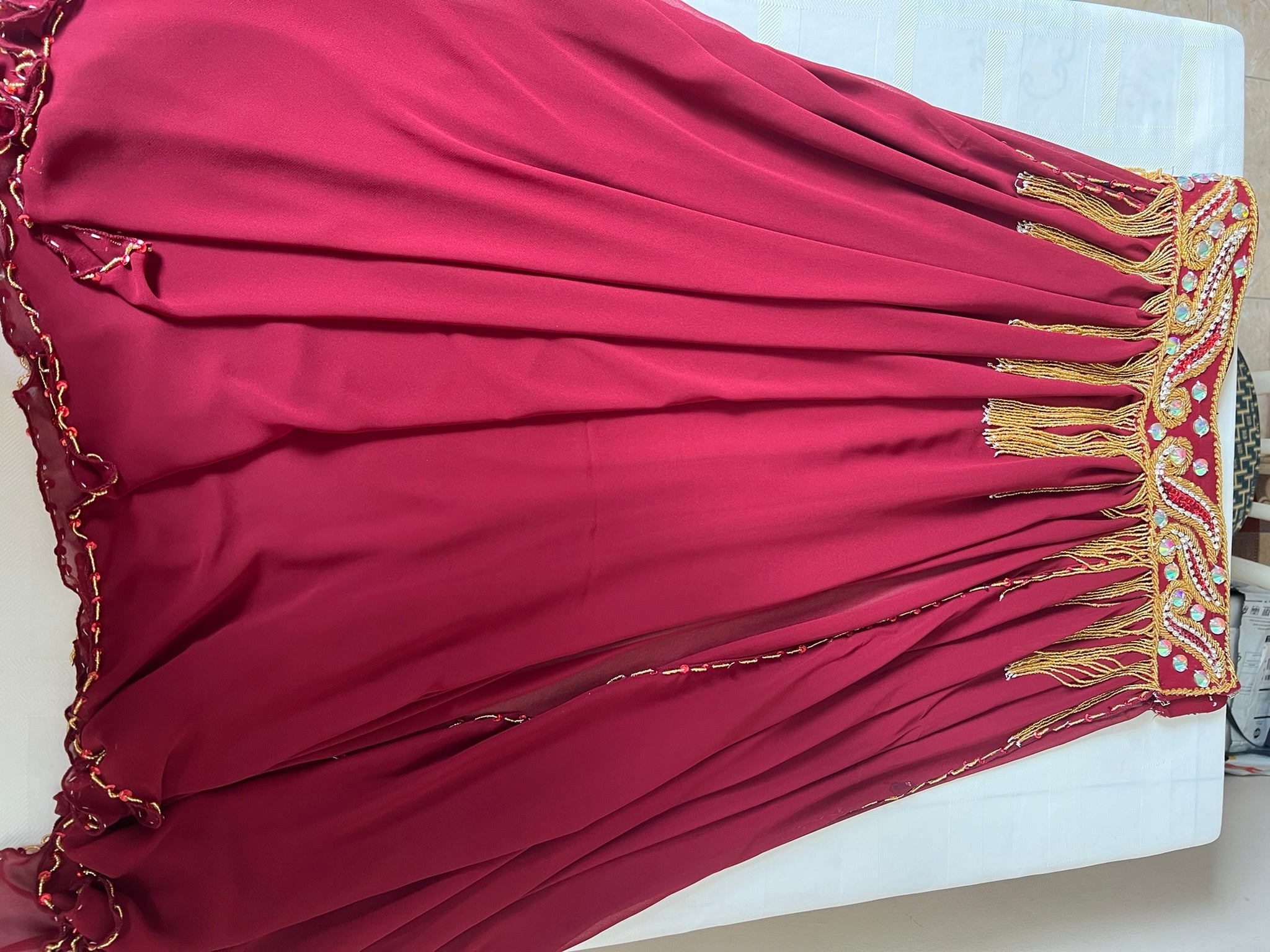 Professionelles Bauchtanzkostüm aus Ägypten BAUCHTANZ Maßanfertigung in jeder Farbe, neues handgemachtes besticktes Outfit, orientalisches Zigeunertanzkostüm