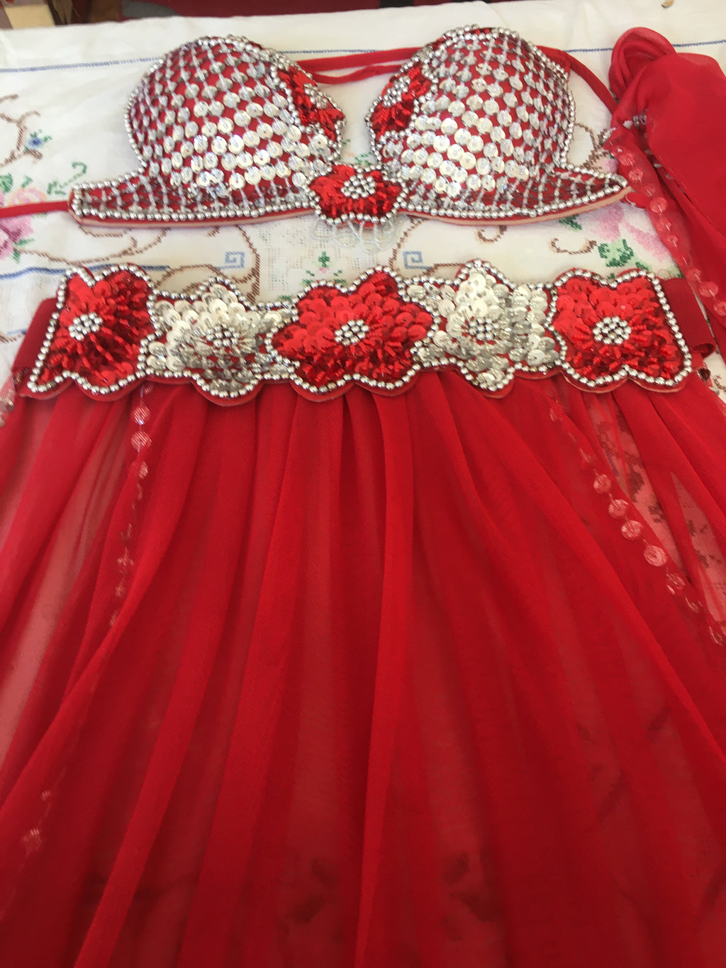Authentic traditional Egyptian belly dance costume- oriental belt, bra & skirt dancing set