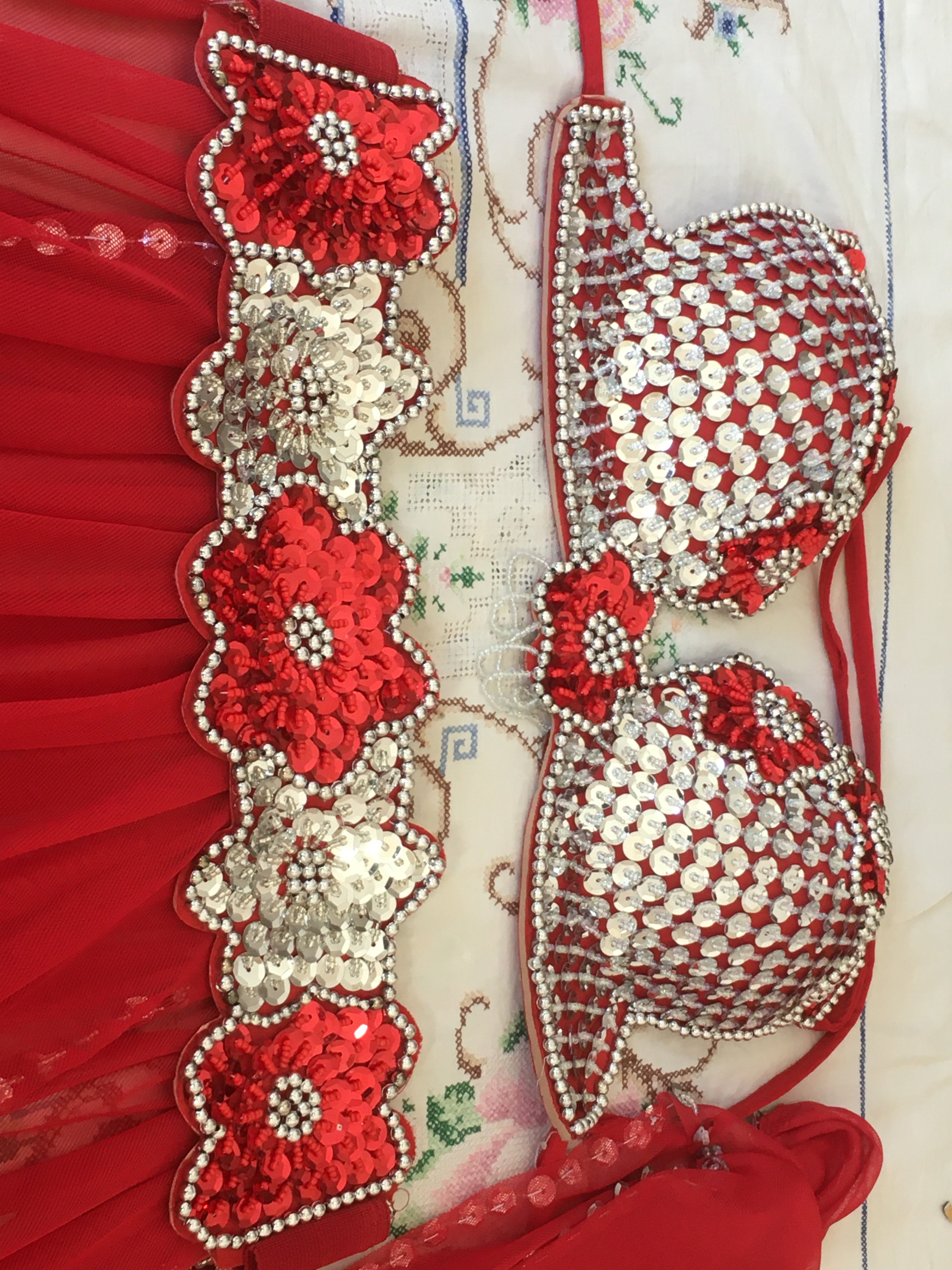 Authentic traditional Egyptian belly dance costume- oriental belt, bra & skirt dancing set