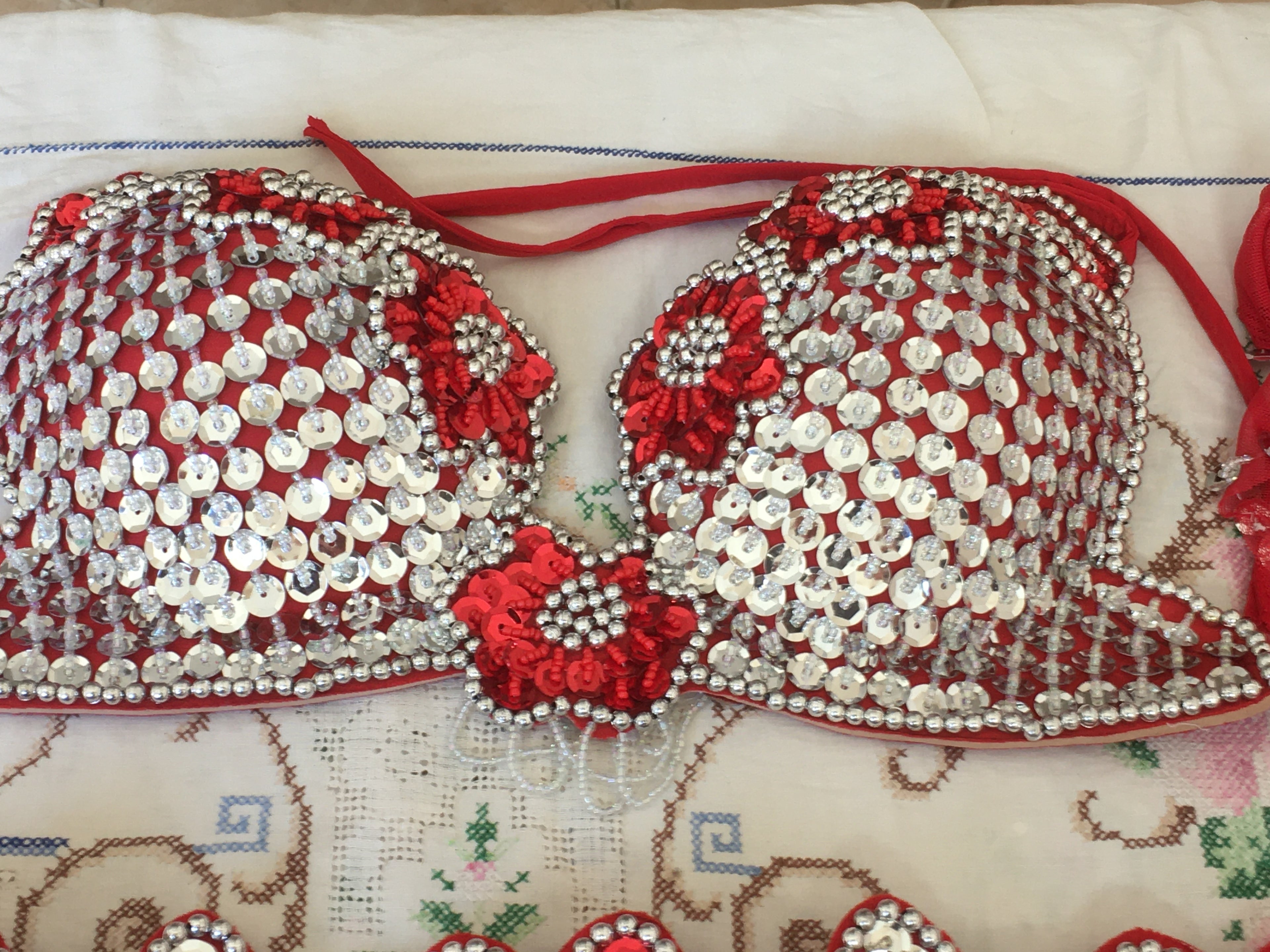 Authentic traditional Egyptian belly dance costume- oriental belt, bra & skirt dancing set