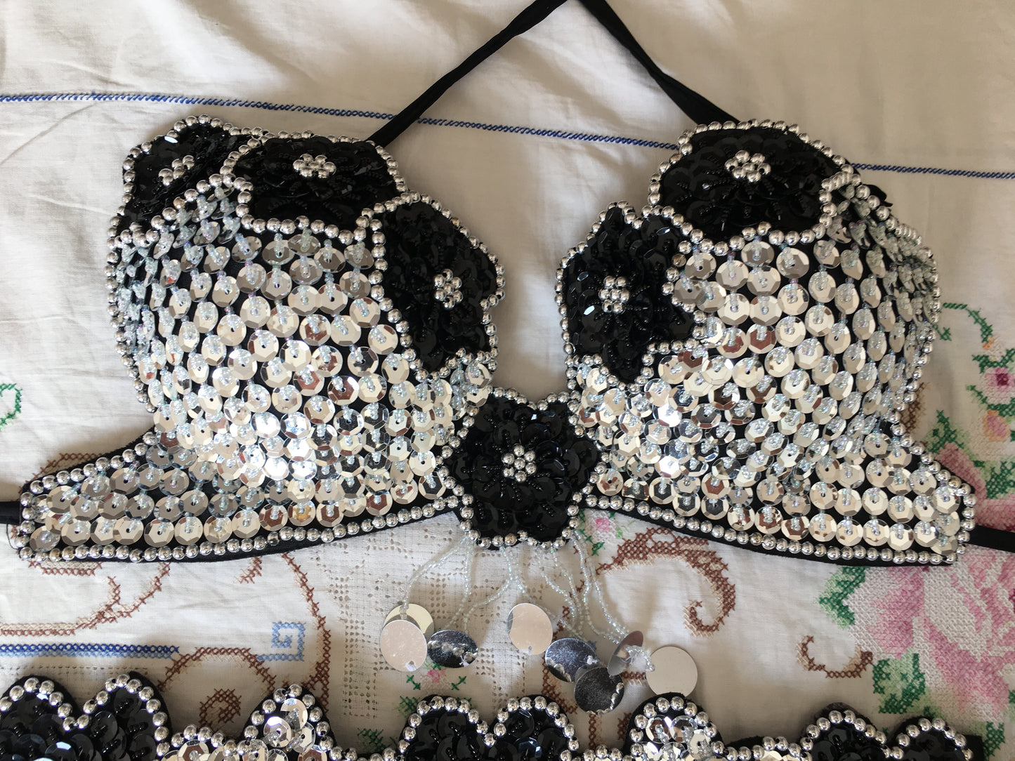 Sexy Egyptian professional belly dance costume, Handmade embellished belly dance outfit, belly dance bra and belt, بدلة رقص شرقى