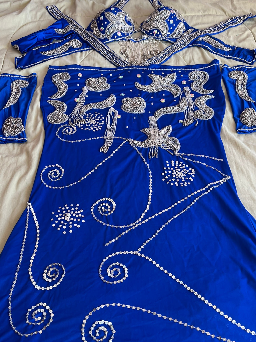 New Egyptian Belly Dance Costume, Custom-Made belly dance Dress, Handmade adorned oriental outfit, Tribal dance skirt & Bra, Gypsy dance