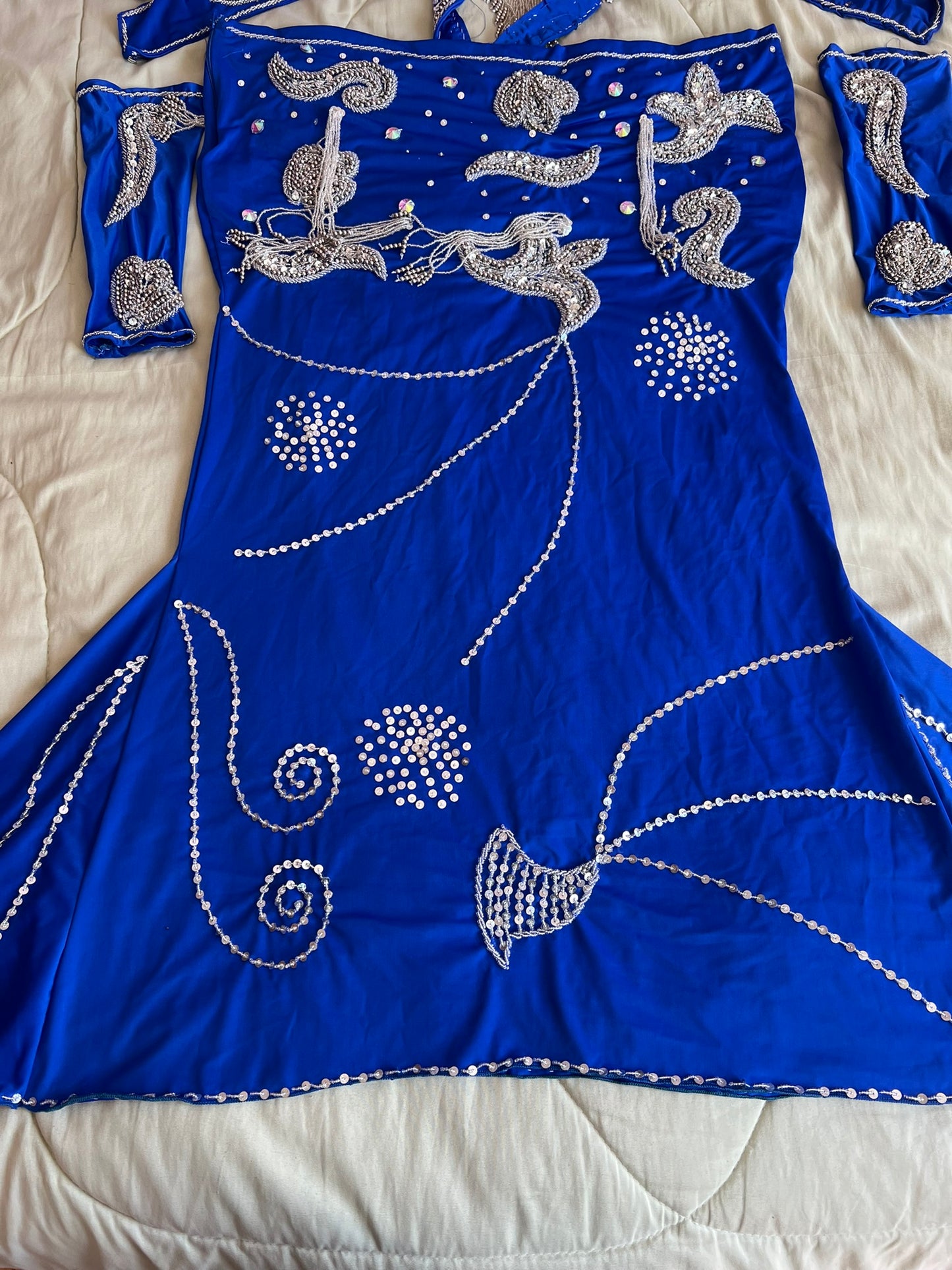 New Egyptian Belly Dance Costume, Custom-Made belly dance Dress, Handmade embroidery oriental outfit, Tribal dance skirt & Bra, Gypsy dance