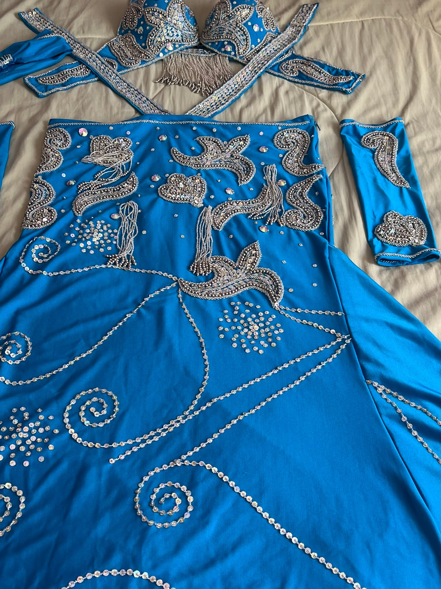 Stunning Turquoise Blue Egyptian Belly Dance Costume, Custom-Made belly dance Dress, Handmade embroidery oriental outfit, Tribal dance skirt & Bra