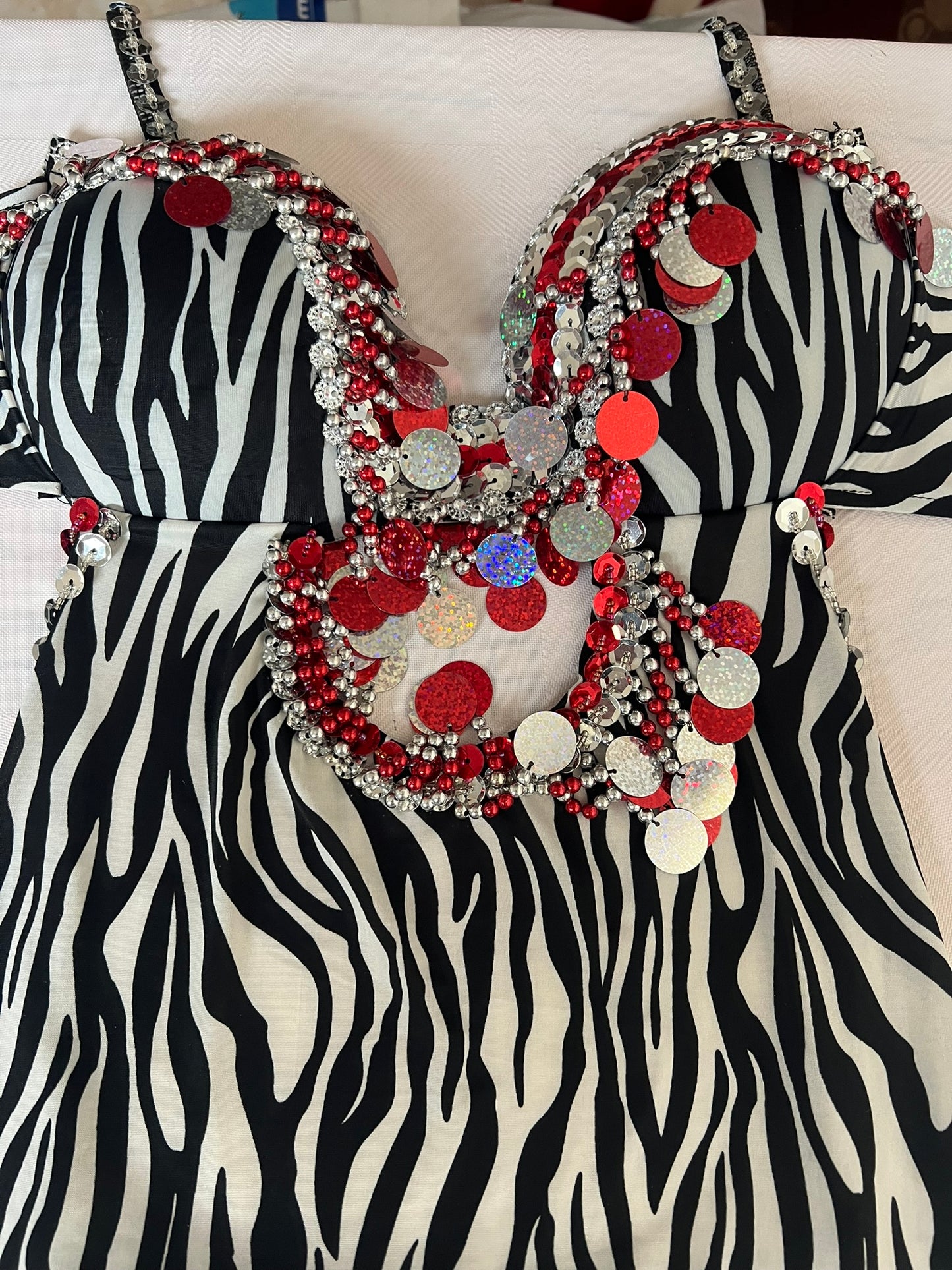 Egyptian handmade embellished belly dance costume, belly dance outfit with bra بدلة رقص شرقى