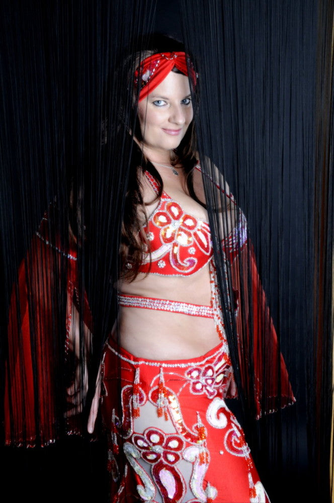 Neues ägyptisches Bauchtanzkostüm, maßgeschneidertes Bauchtanzkleid, handgemachtes orientalisches Stickerei-Outfit, Tribal-Tanzrock und BH, Gypsy-Tanz