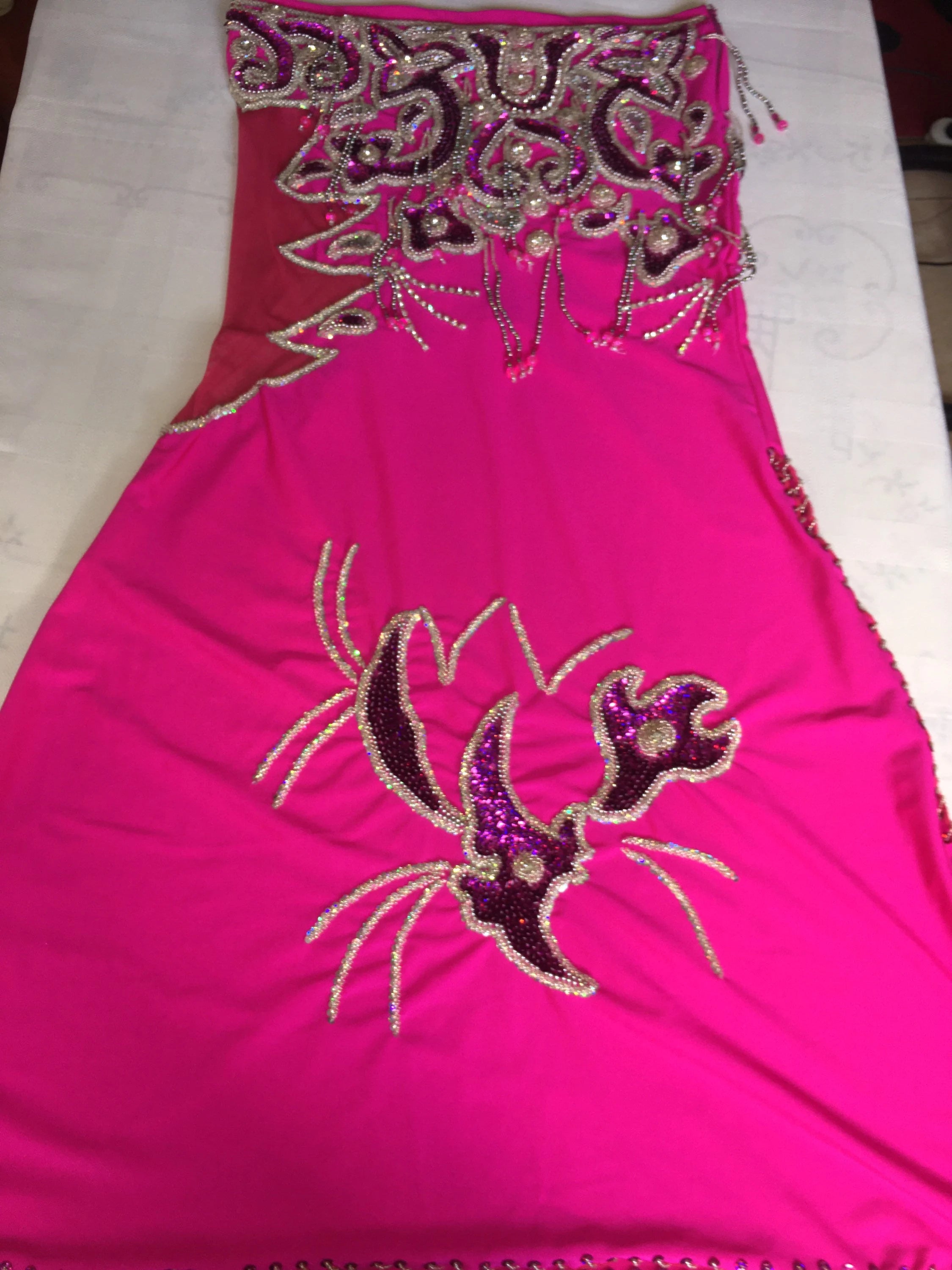 Professionelles Bauchtanzkostüm aus Ägypten BAUCHTANZ Maßanfertigung in jeder Farbe, Neues Gypsy-Tanz-Outfit, handgemachtes besticktes Kostüm