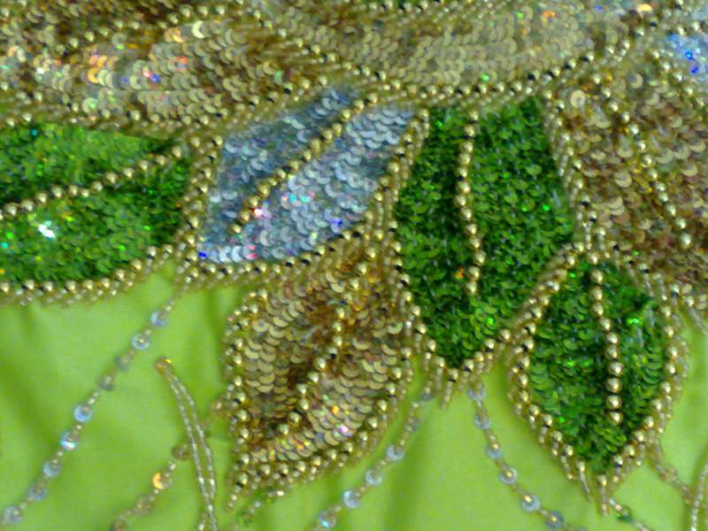 Neues ägyptisches Bauchtanzkostüm, maßgeschneidertes Bauchtanzkleid, orientalisches Outfit mit handgemachter Stickerei, Tribal-Tanzrock und BH, Zigeunertanz