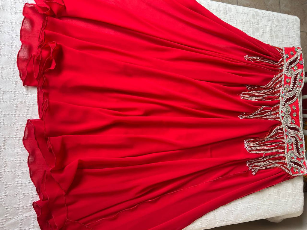 Ägyptisches professionelles Bauchtanzkostüm, handgefertigtes genähtes orientalisches Tanzset, maßgeschneidertes Bauchtanz-Outfit, reichhaltige Perlenarbeit.