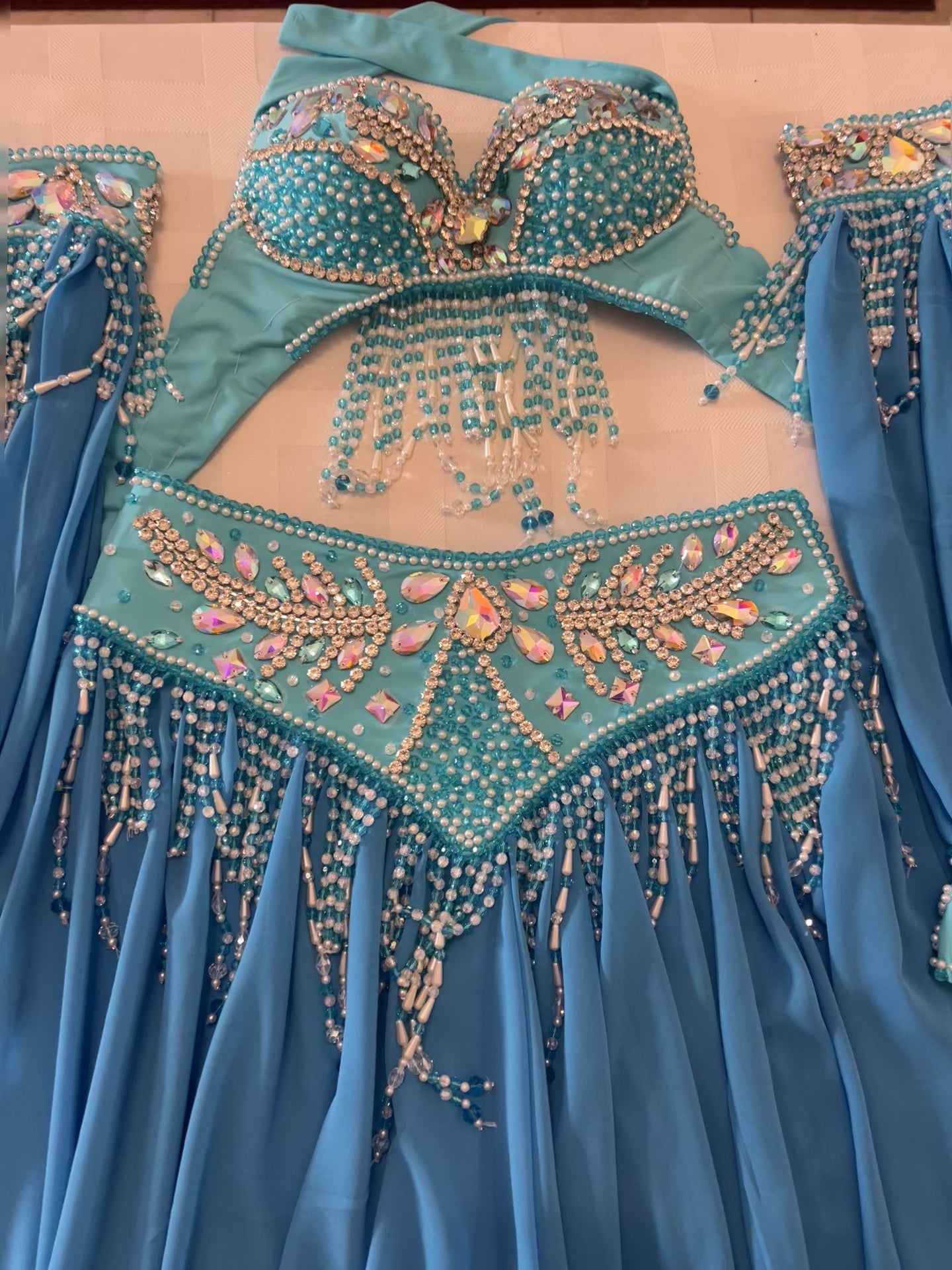 Professional Belly Dance Costume/ elegant Turquoise Blue Stage dancing Belt and Bra Set