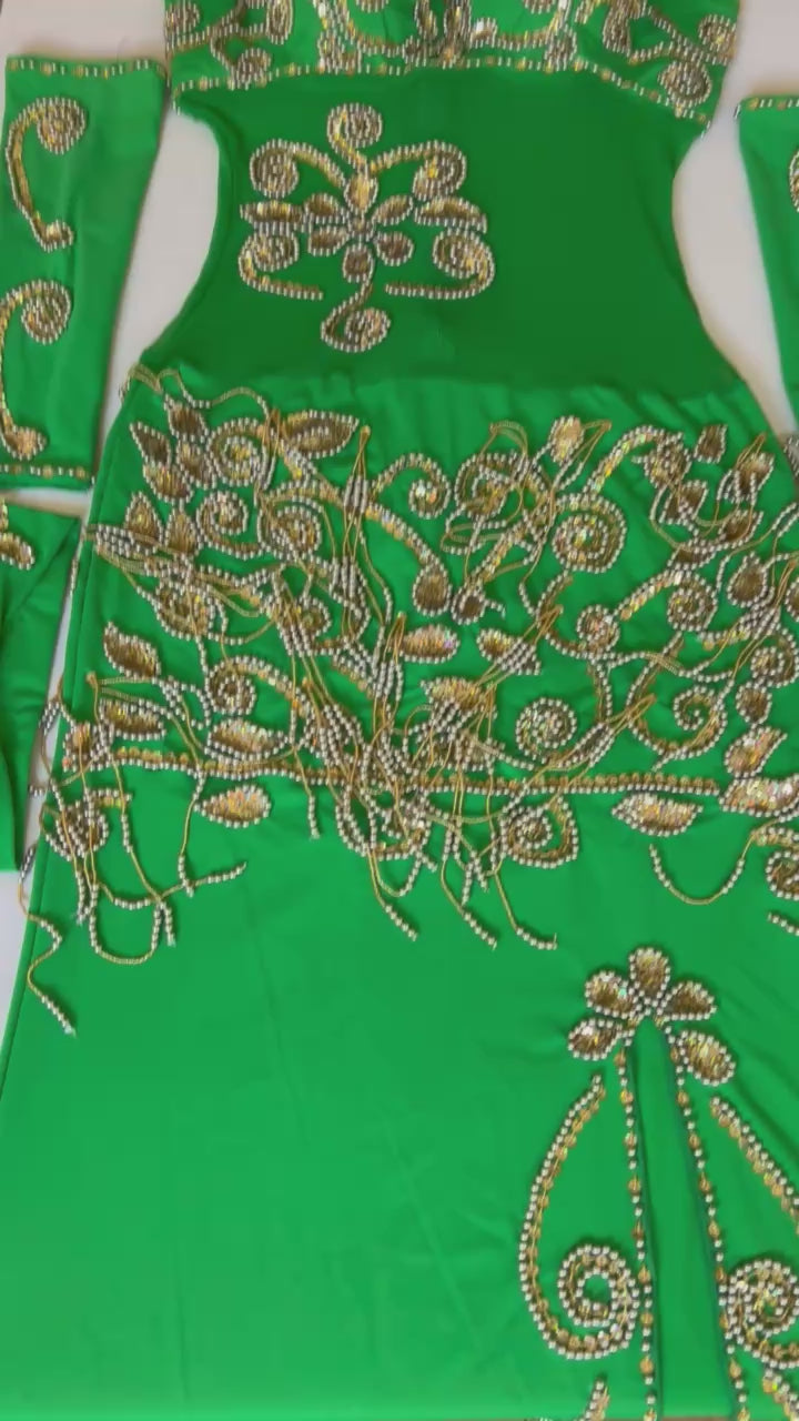 Ägyptisches professionelles Bauchtanzkleid, orientalisches Tanzoutfit mit Arm- und Kopfteilen, handgenäht, auf Bestellung für jede Größe gefertigt.